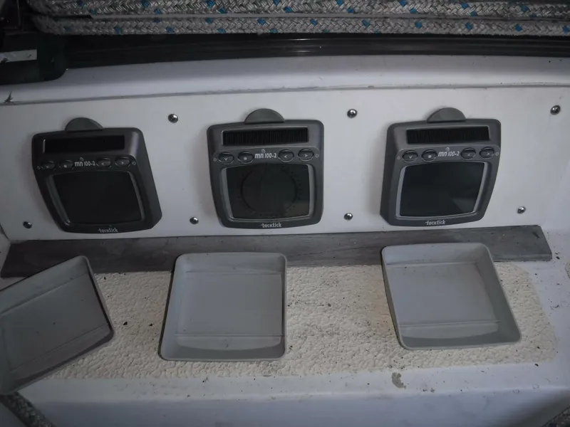 Slide: The Image of Farrier FAST 410 Masthead Sloop 1986 - 10