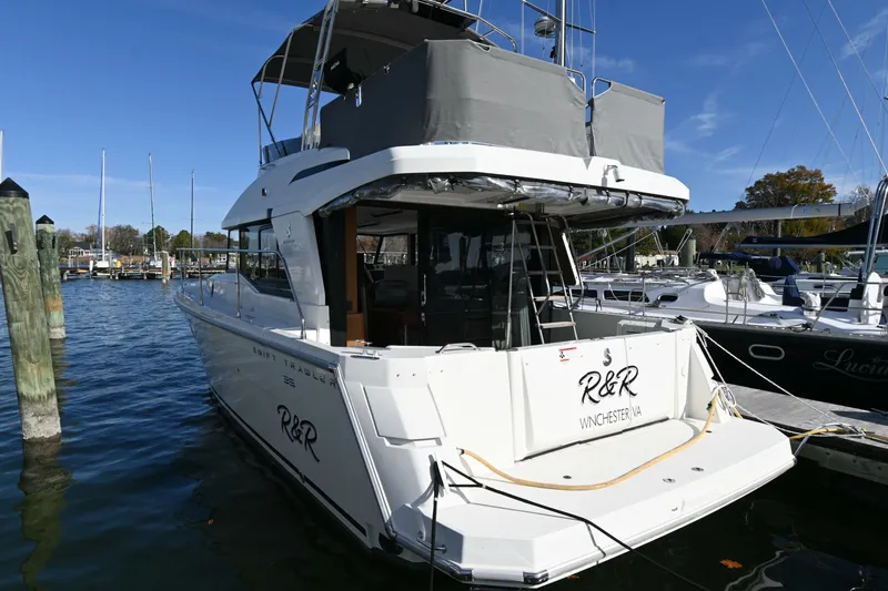 Slide: The Image of Beneteau 2023 - 11