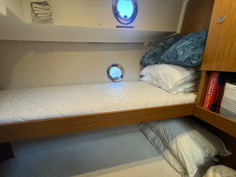 Slide: The Image of Beneteau 2023 - 34