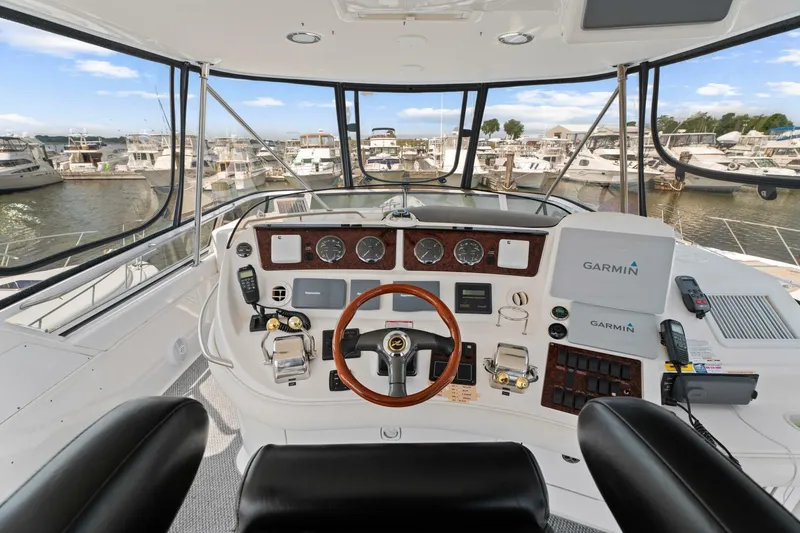 Slide: The Image of Sea Ray 480 Sedan Bridge 2003 - 30