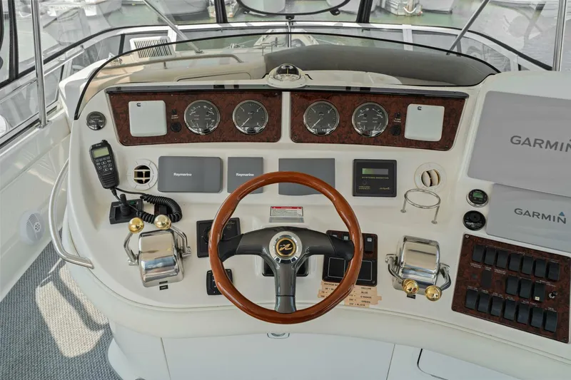 Slide: The Image of Sea Ray 480 Sedan Bridge 2003 - 32
