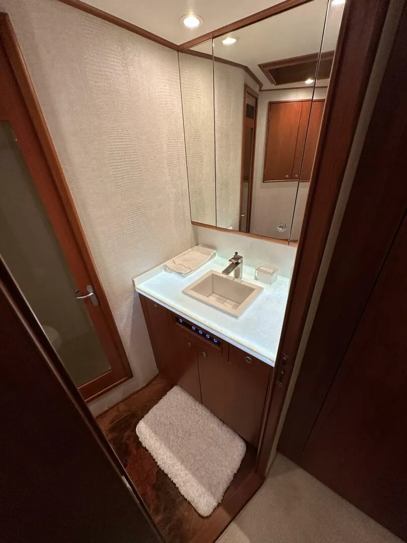 Slide: The Image of Merritt Yachts 58' Sportfish 1999 - 8