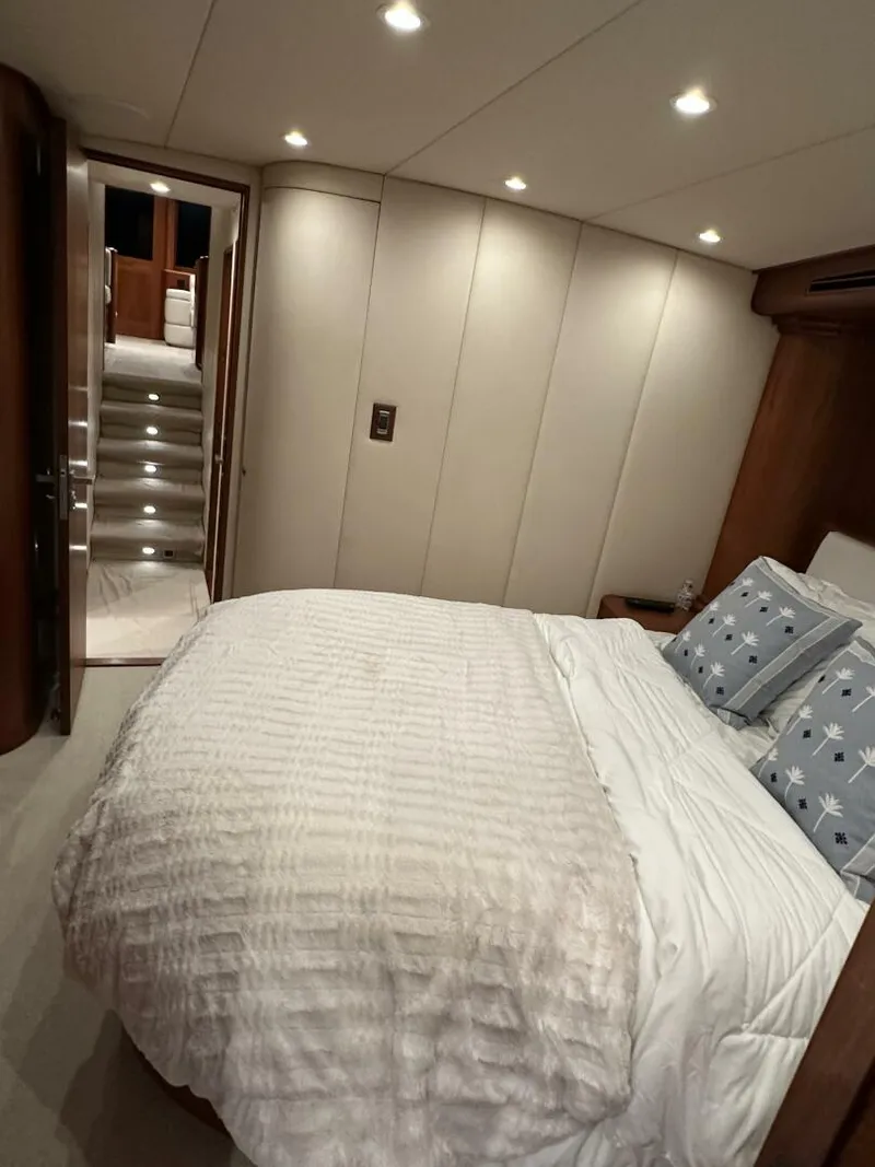 Slide: The Image of Merritt Yachts 58' Sportfish 1999 - 9