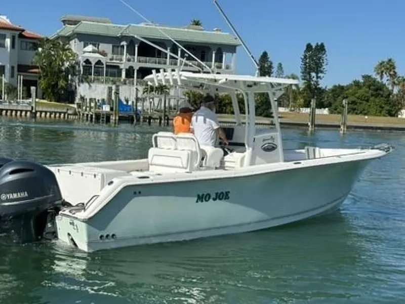 Slide: The Image of Sea Hunt 27 Gamefish Forward Seating 2014 - 12
