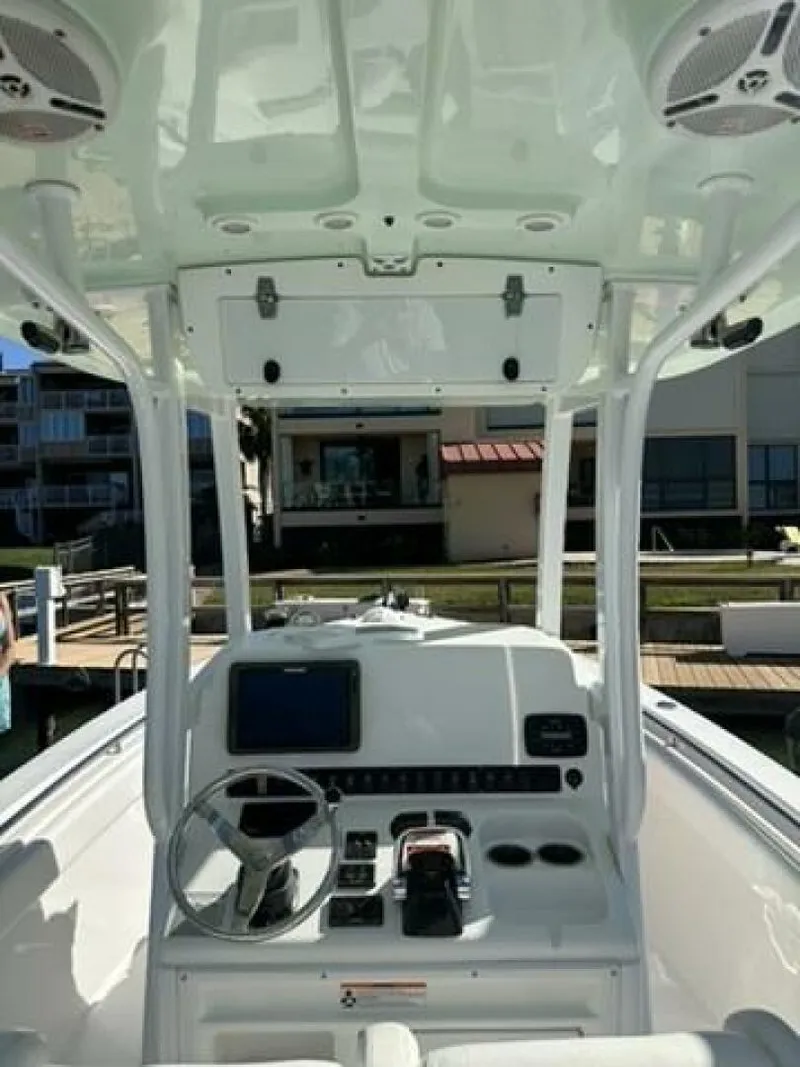 Slide: The Image of Sea Hunt 27 Gamefish Forward Seating 2014 - 28