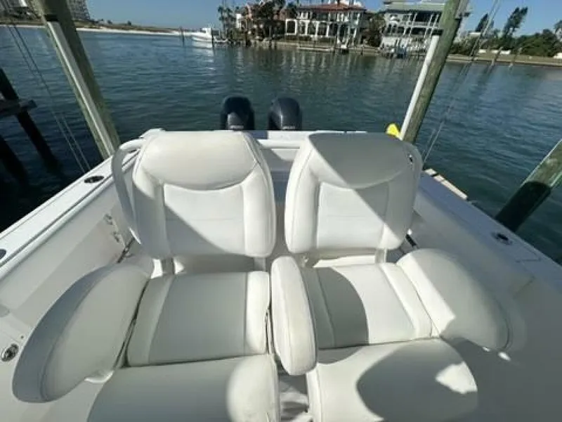 Slide: The Image of Sea Hunt 27 Gamefish Forward Seating 2014 - 34
