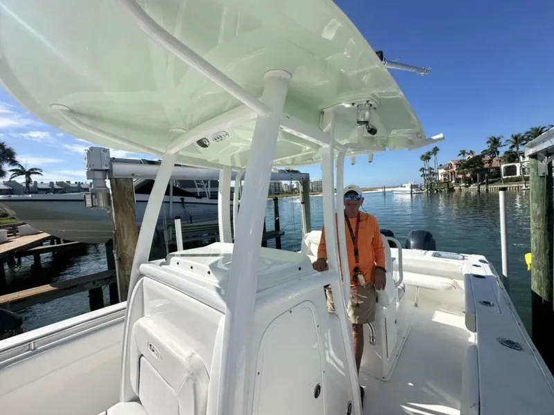 Slide: The Image of Sea Hunt 27 Gamefish Forward Seating 2014 - 37