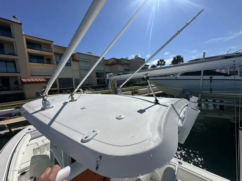 Slide: The Image of Sea Hunt 27 Gamefish Forward Seating 2014 - 38