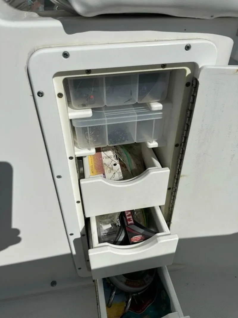 Slide: The Image of Sea Hunt 27 Gamefish Forward Seating 2014 - 56