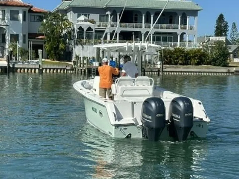 Slide: The Image of Sea Hunt 27 Gamefish Forward Seating 2014 - 8