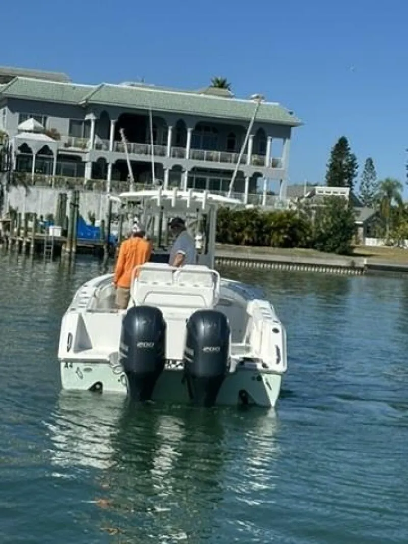 Slide: The Image of Sea Hunt 27 Gamefish Forward Seating 2014 - 9