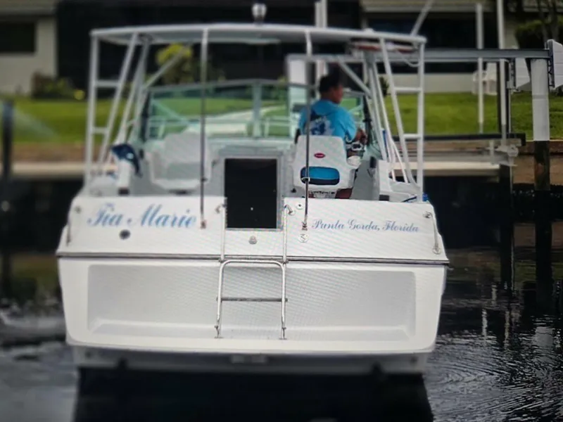 Slide: The Image of Chris-Craft 284 1987 - 12