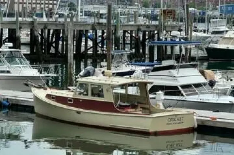 Slide: The Image of Holland 32 Sport Cruiser 1981 - 4