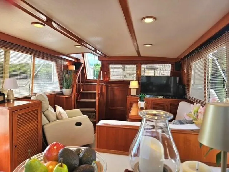 Slide: The Image of Offshore 48 Yachtfisher 1990 - 3