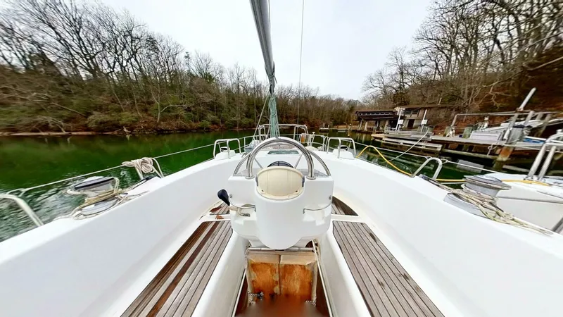 Slide: The Image of Beneteau 42cc 2003 - 45