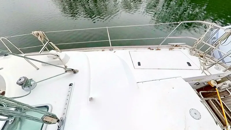 Slide: The Image of Beneteau 42cc 2003 - 52