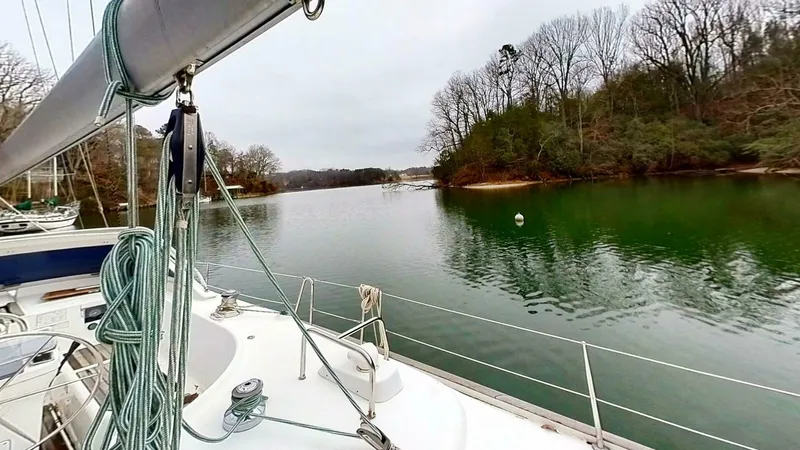 Slide: The Image of Beneteau 42cc 2003 - 53