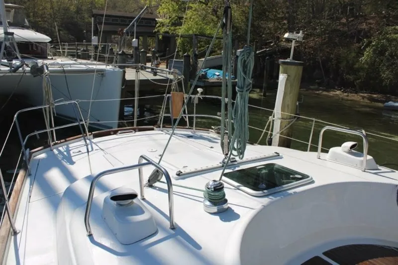 Slide: The Image of Beneteau 42cc 2003 - 66