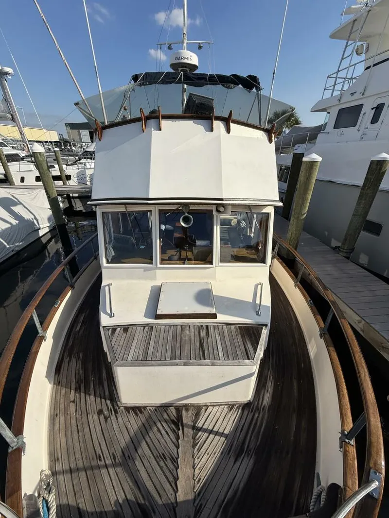 Slide: The Image of Grand Banks 36 Classic 1985 - 3