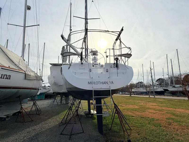 Slide: The Image of Catalina 380 2001 - 2