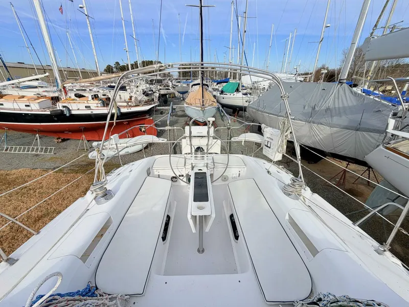 Slide: The Image of Catalina 380 2001 - 9