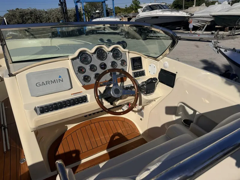 Slide: The Image of Chris-Craft 2014 - 20