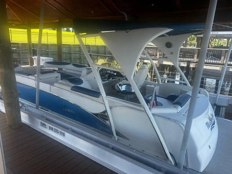 Slide: The Image of Avalon 2020 - 7