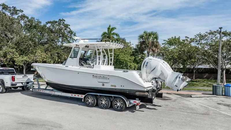 Slide: The Image of Everglades 335 Center Console 2021 - 57