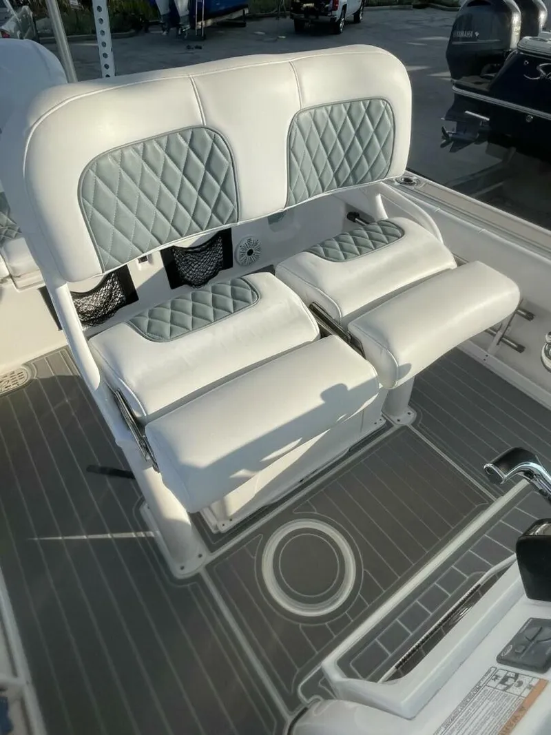 Slide: The Image of Sea Fox 248 Commander 2020 - 10