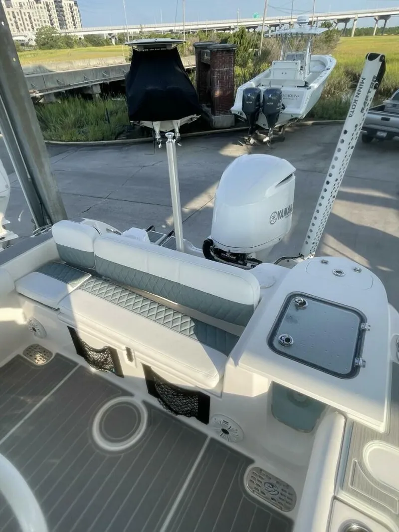 Slide: The Image of Sea Fox 248 Commander 2020 - 12