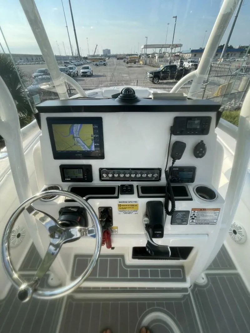 Slide: The Image of Sea Fox 248 Commander 2020 - 15