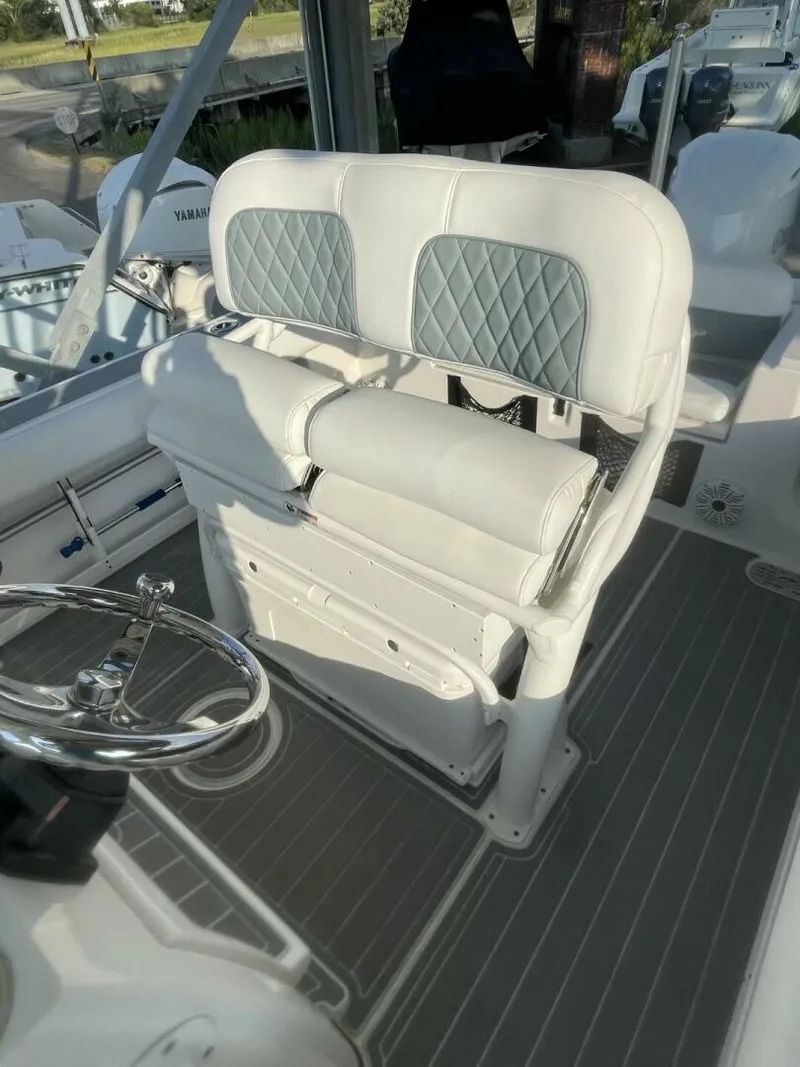 Slide: The Image of Sea Fox 248 Commander 2020 - 4