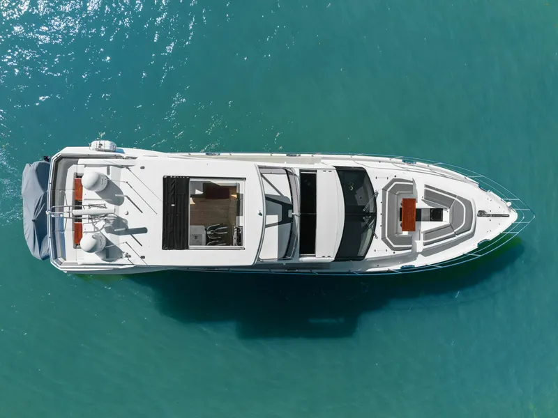 Slide: The Image of Galeon 680 FLYBRIDGE 2020 - 3