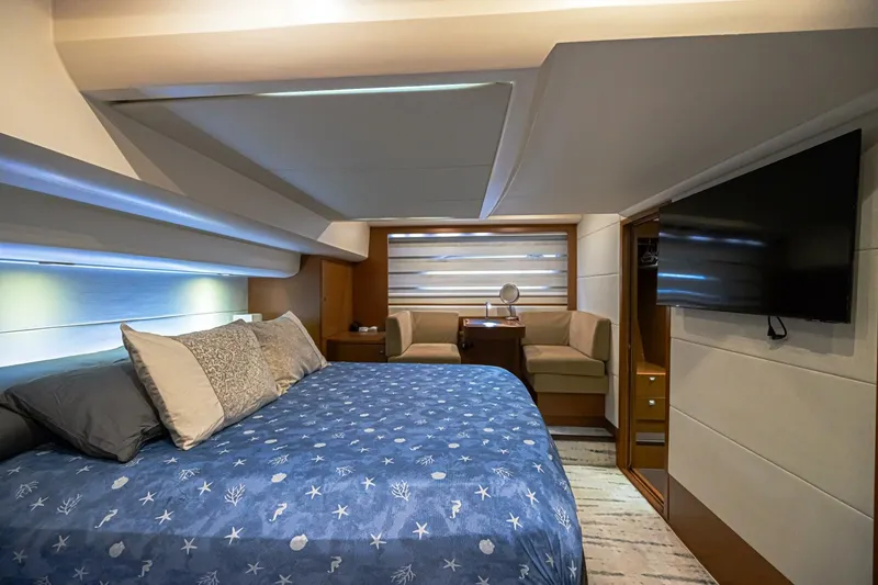 Slide: The Image of Prestige 550S 2013 - 22