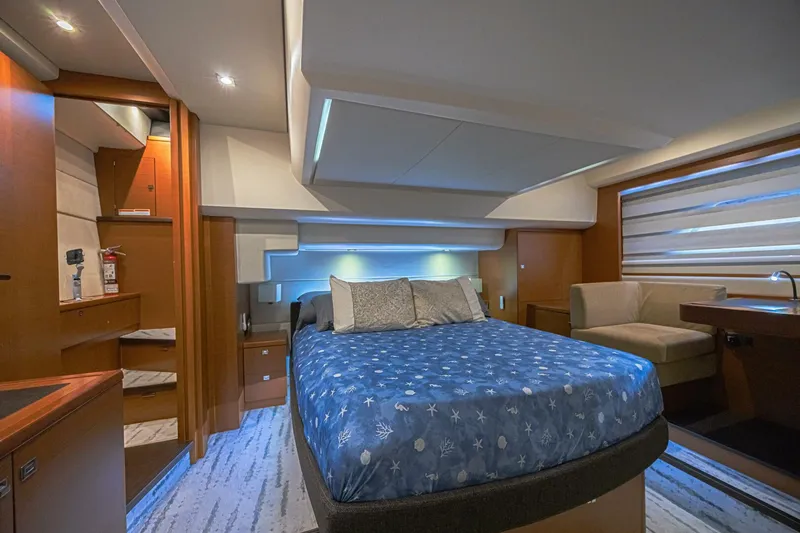 Slide: The Image of Prestige 550S 2013 - 31