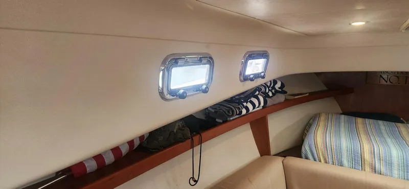 Slide: The Image of Mainship Pilot 30 2003 - 16