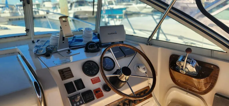 Slide: The Image of Mainship Pilot 30 2003 - 6
