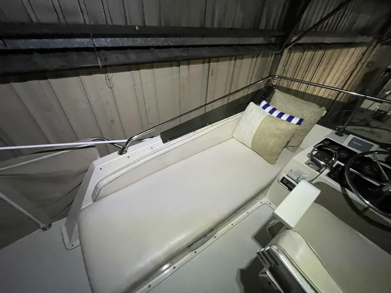 Slide: The Image of Egg Harbor 40 Motor Yacht 1986 - 3