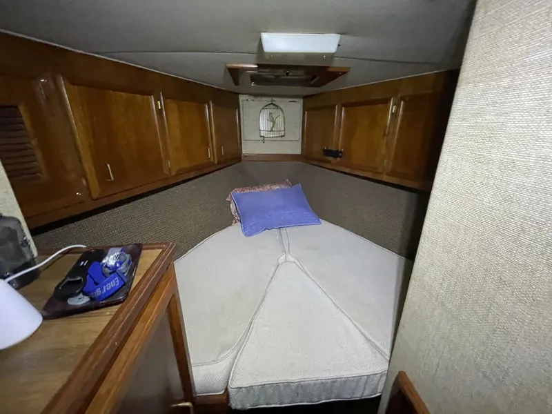Slide: The Image of Egg Harbor 40 Motor Yacht 1986 - 42