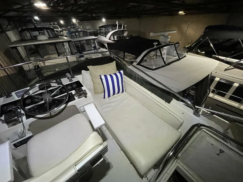 Slide: The Image of Egg Harbor 40 Motor Yacht 1986 - 5