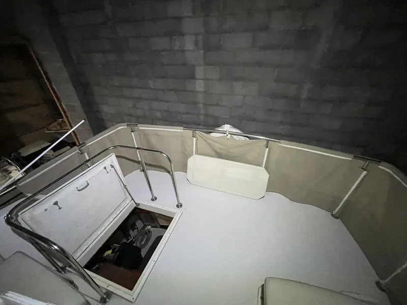 Slide: The Image of Egg Harbor 40 Motor Yacht 1986 - 9