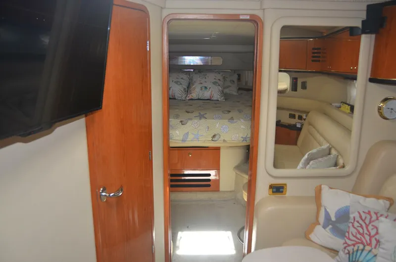 Slide: The Image of Sea Ray 460 Sundancer 2001 - 47