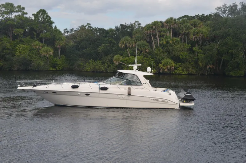 Slide: The Image of Sea Ray 460 Sundancer 2001 - 7