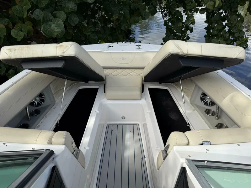 Slide: The Image of Regal 26 OBX 2021 - 4