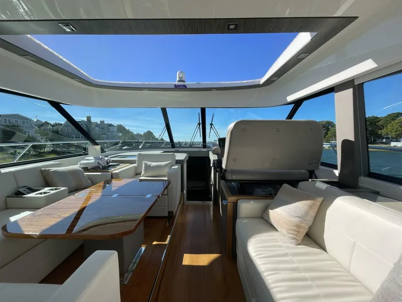 Slide: The Image of Tiara C53 Coupe 2020 - 9