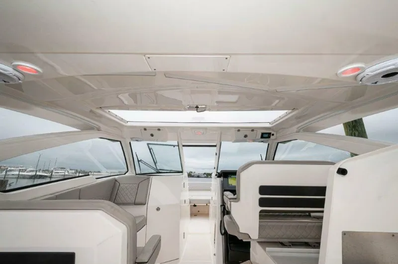 Slide: The Image of Pursuit DC 365 Dual Console 2023 - 23