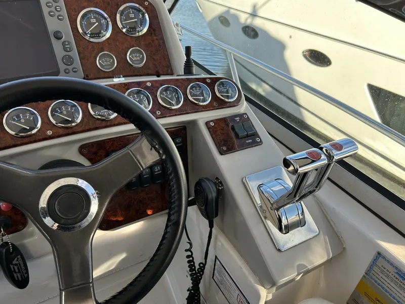 Slide: The Image of Formula 40 Performance Cruiser 2005 - 6