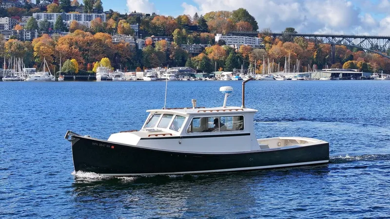 The Image of Custom Martin Yachts 32 Lobster 1984 - 0