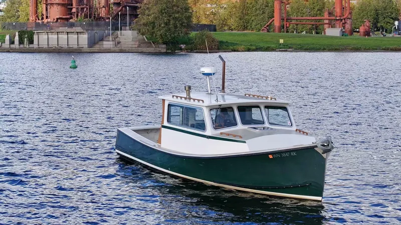 Slide: The Image of Custom Martin Yachts 32 Lobster 1984 - 10