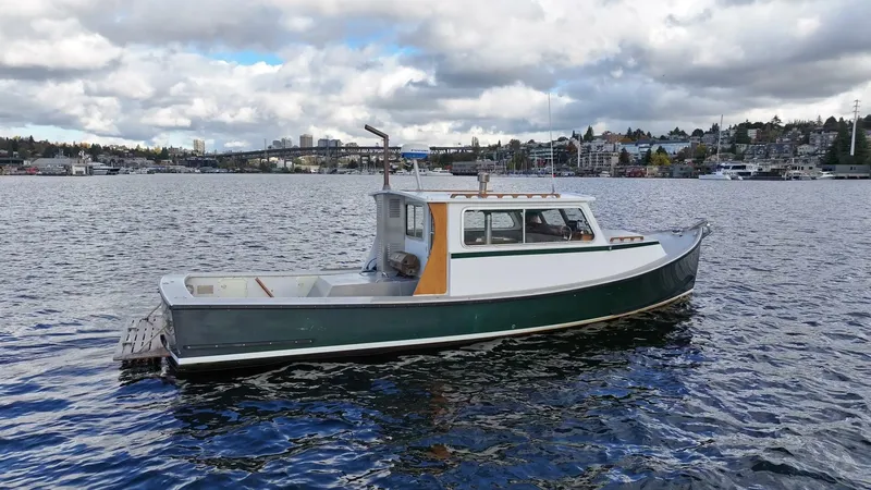 Slide: The Image of Custom Martin Yachts 32 Lobster 1984 - 14